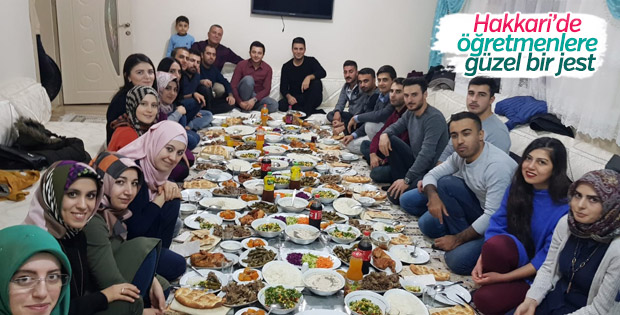 Hakkari’de aşiret usulü Öğretmenler Günü