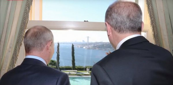 Erdoğan ile Putin Vahdettin Köşkü'nde