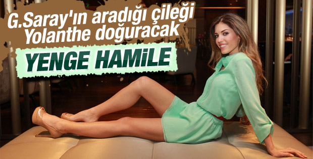 Yolanthe Cabau hamile