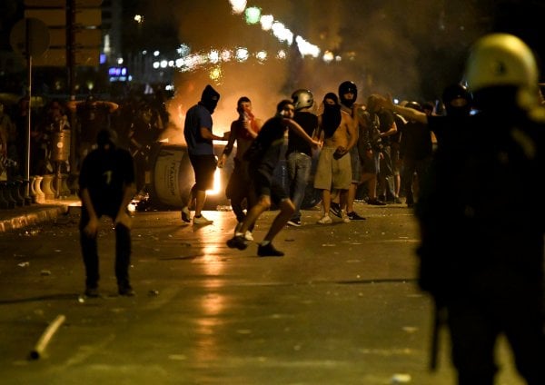 Yunanistan'da 'Makedonya Yunan'dır' protestoları