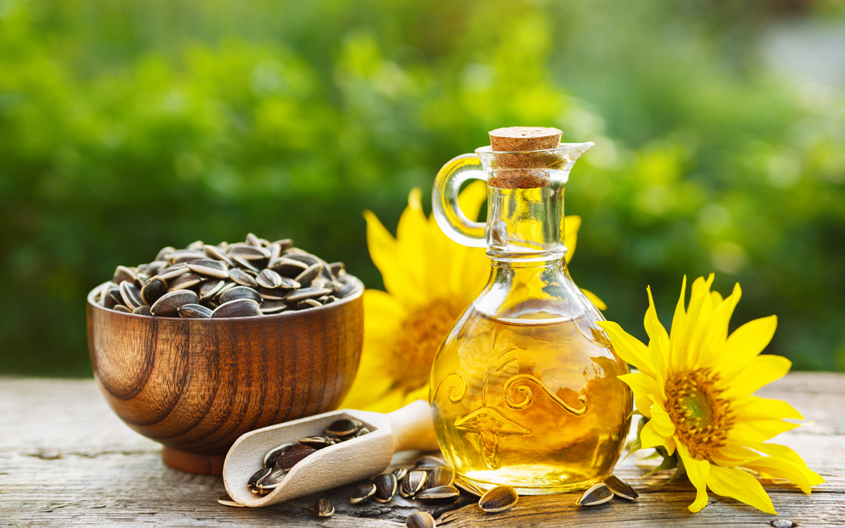 8 body oils that prevent skin dryness #2