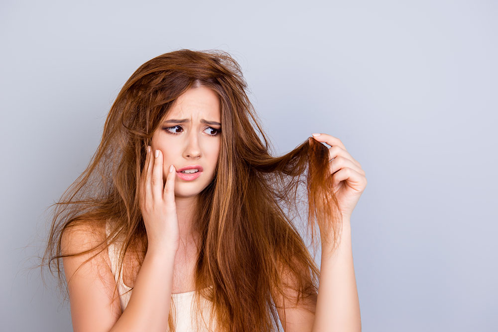 7 signs you wash your hair too often #1