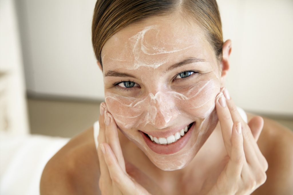 Japanese skin cleansing routine: 4-2-4 Method #2