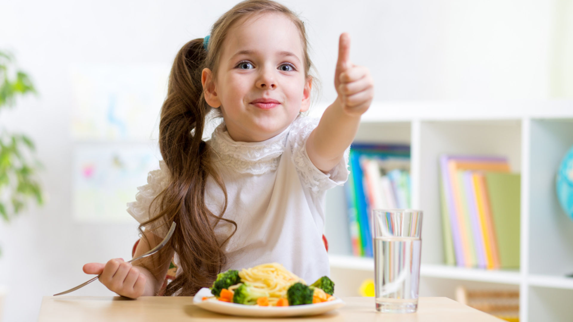 Snacks prevent the child's cravings for junk food #1