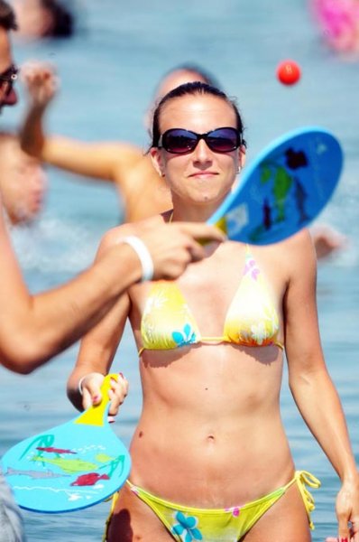 Bodrum plajlarına turistler akın etti