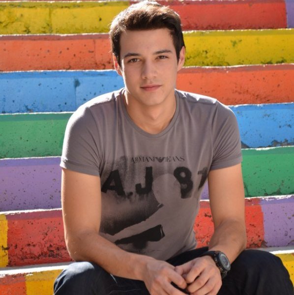 Karagül'ün aşıkları çok mutlu