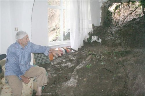 Sel Karadeniz'i vurdu