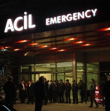 İbrahim Tatlıses başından vuruldu 