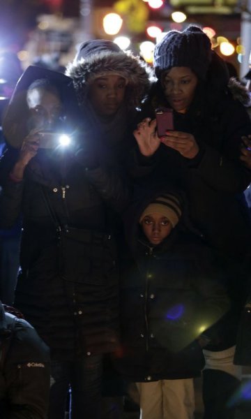 ABD'de öldürülen polis memurları için anma töreni