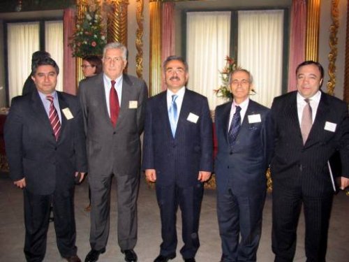 Kare kare Emekli Orgeneral Çevik Bir