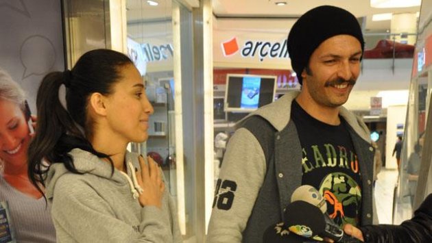 İlker Kızmaz ve Aslı Türkel evlendi