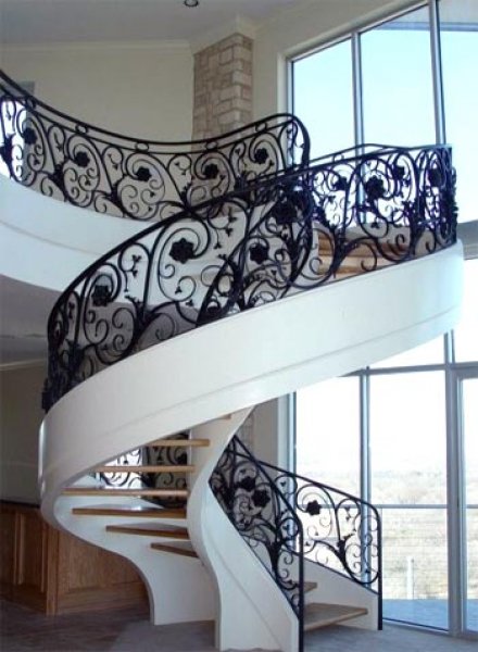 Tasarımlarıyla göz dolduran ilginç merdivenler