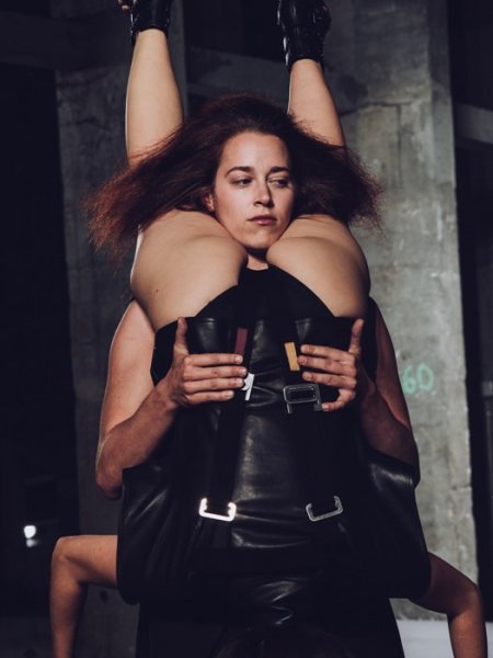 Paris Moda Haftası'nda ilginç defile