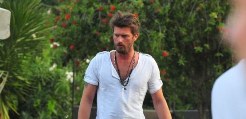 Kıvanç Tatlıtuğ imaj değiştirdi