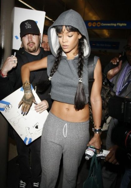 Rihanna yine çok tarz