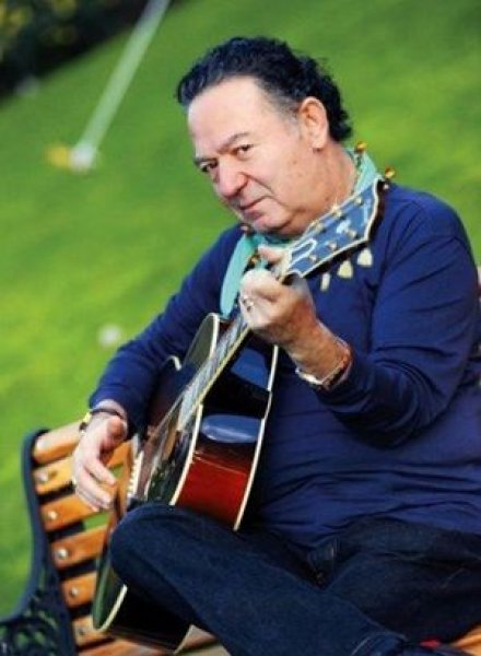 Dünden bugüne Kayahan 