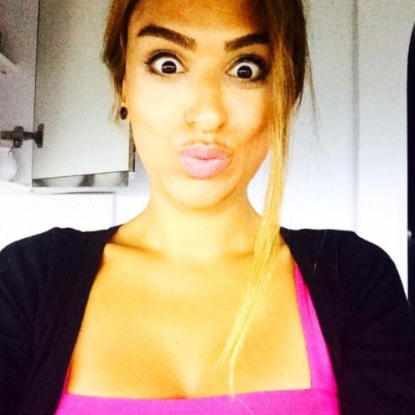 Tuğçe Ergişi estetik yaptırdı