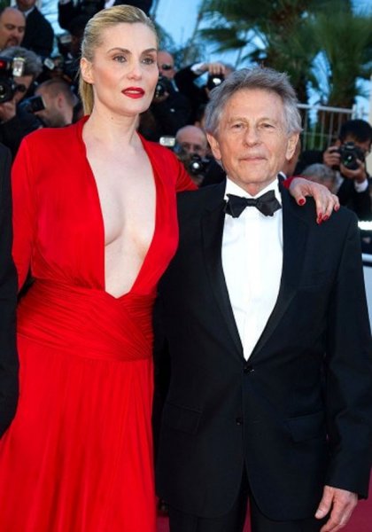 Eşlerinden kısa olan ünlü erkekler 