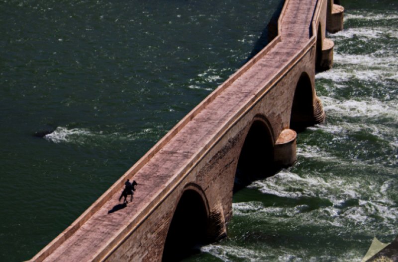 Tarihe tanıklık eden köprüler