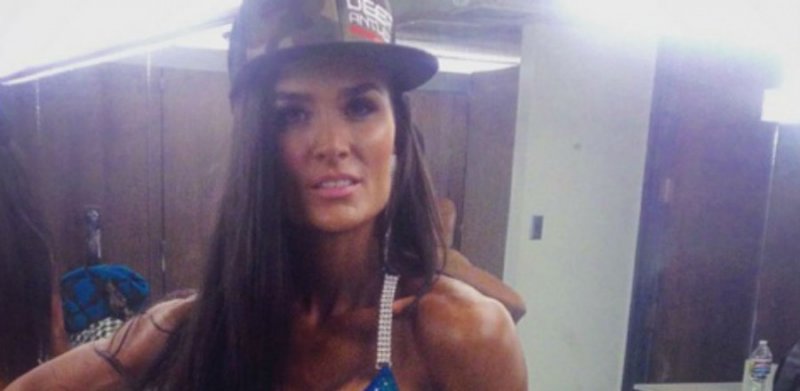 Genç öğretmen Mindi Jensen ön yargı kurbanı oldu