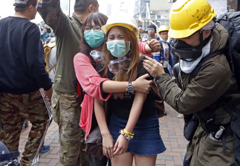 Hong Kong'da eylemlere müdahalenin şiddeti arttı
