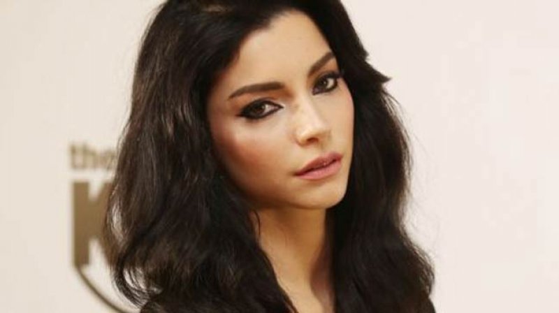 Ünlülerin makyajsız hali