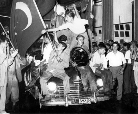 Fotoğraflarla 6-7 Eylül olayları