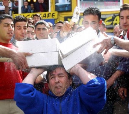 Yurdum insanı bambaşka