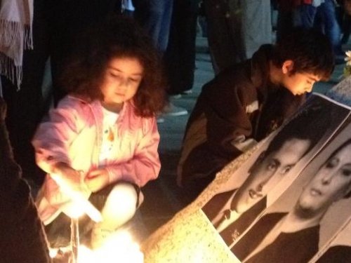 Tiyatrocular eylemde