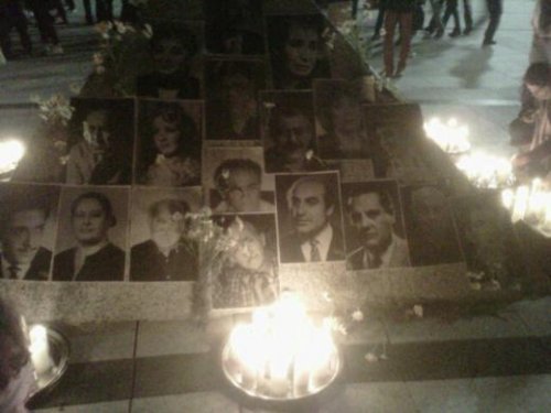 Tiyatrocular eylemde