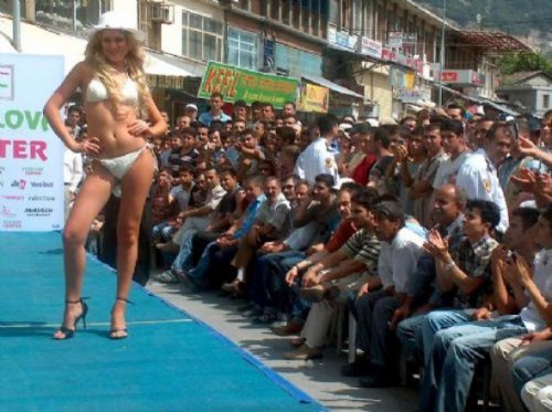 Yurdum insanı bambaşka