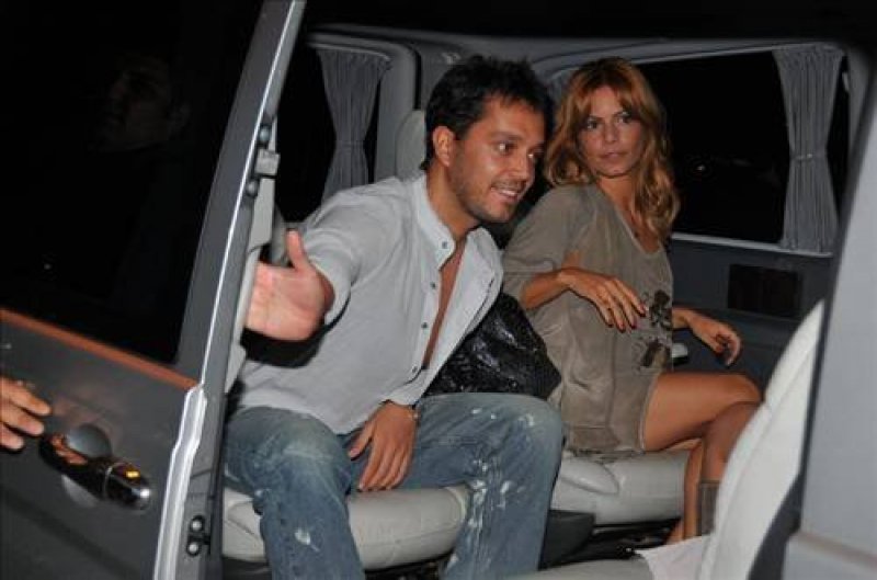 Eliz Sakuçoğlu ile Murat Boz'dan görüntüler