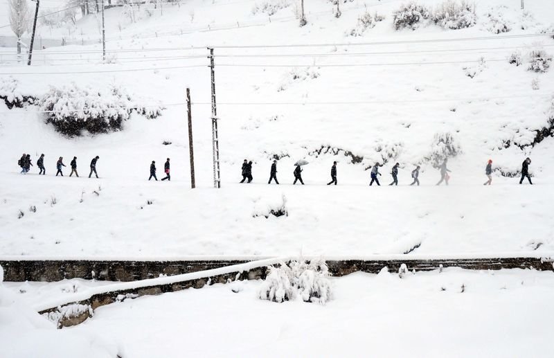 Doğu'da kar yağışı etkili oldu