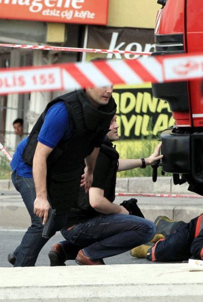 Sultanbeyli'de polis merkezine saldırı