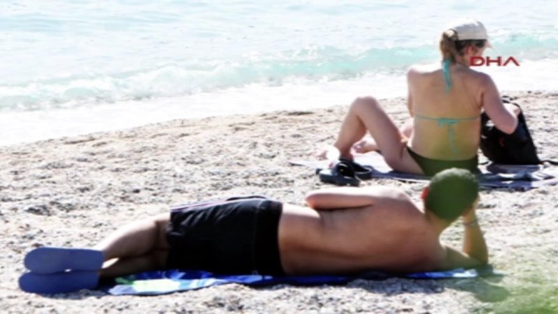 Kadın turiste rahatsız eden yakın markaj