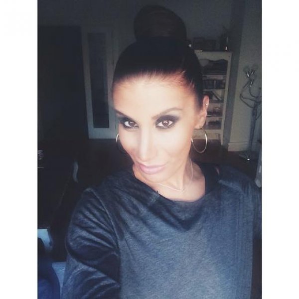 İrem Derici'ye tepki yağdı