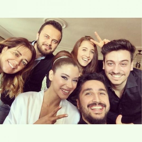 Güzel oyuncu İpek Yaylacıoğlu evlendi