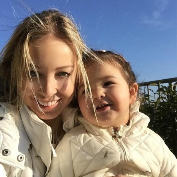 Ayşegül Yıldız'dan duygusal paylaşım