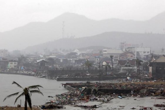Filipinler'den yardım çığlıkları yükseliyor