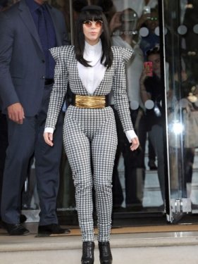 Kilo vererek değişen ünlüler