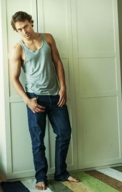 Medcezir'in Orkun'u Metin Akdülger tanınmaz halde