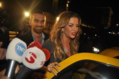 Helin Avşar'dan yaş gününe özel frikik