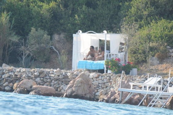 Berrak Tüzünataç ve Kenan İmirzalıoğlu Marmaris'te tatilde