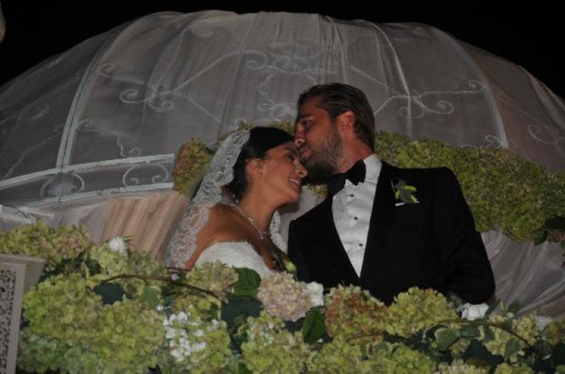 Ünlü oyuncu Engin Altan Düzyatan muradına erdi 