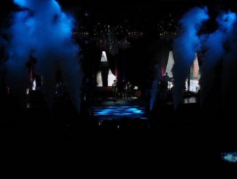 Yağmur altında Tarkan konseri