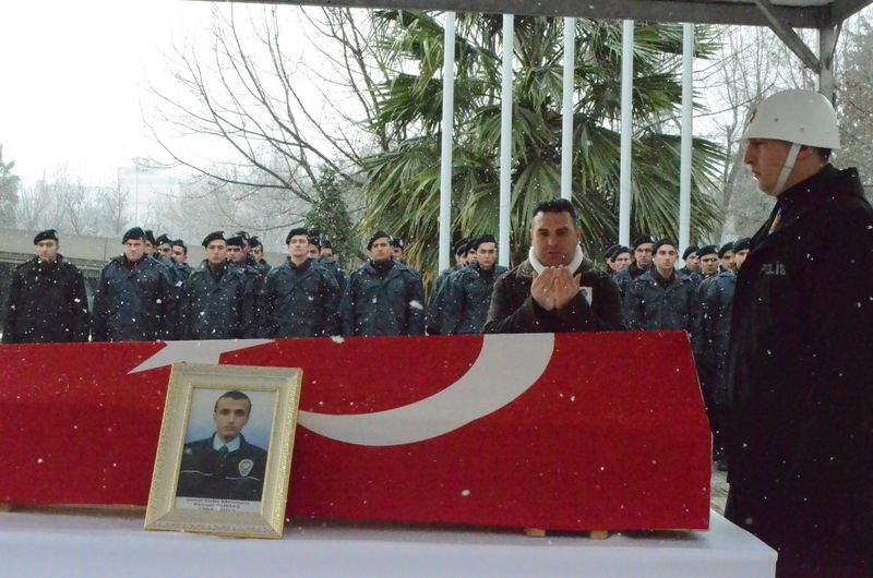 Şehit polis Kenan Kumaş için tören düzenlendi