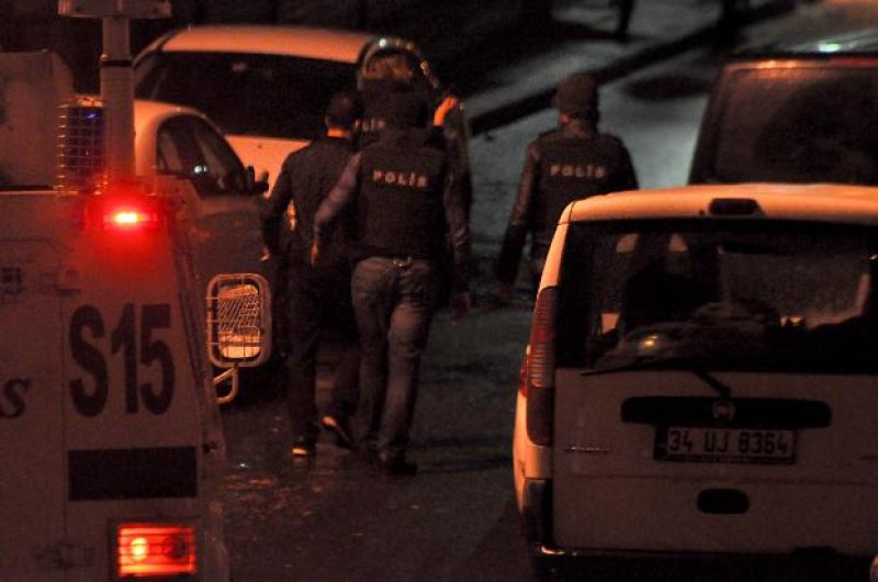 Okmeydanı'nda DHKP-C'ye şafak operasyonu