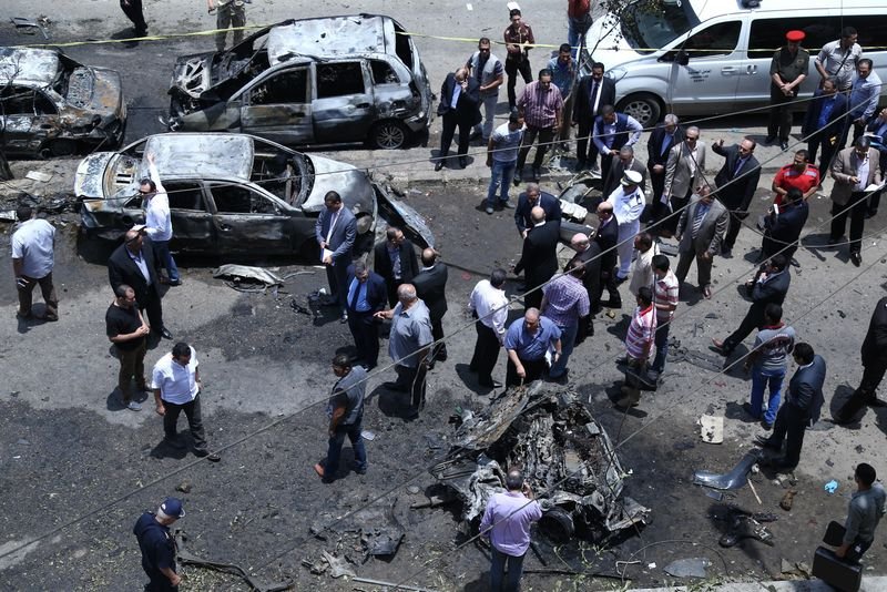 Mursi'ye idam isteyen başsavcı öldürüldü