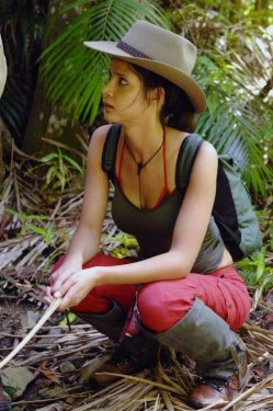 Almanya Survivor'da cesur sahneler