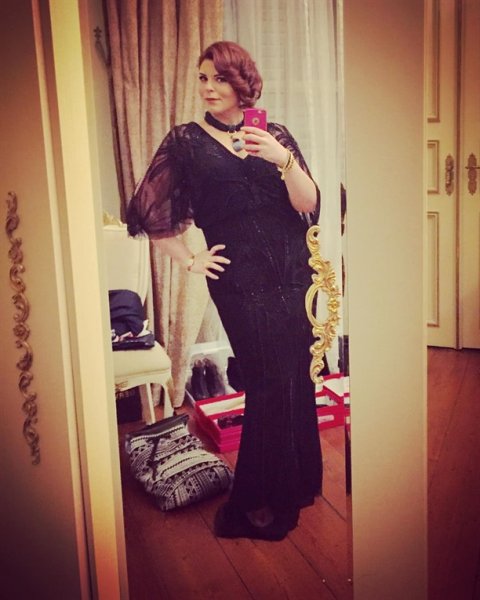 Pelin Öztekin ekranlara geri dönüyor